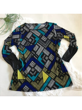 Style & Co. abstract tunic long sleeve top